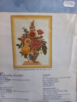 Goblen G 311 Vaza cu aranjament floral