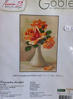 Goblen G 505 Trandafiri portocalii in vaza