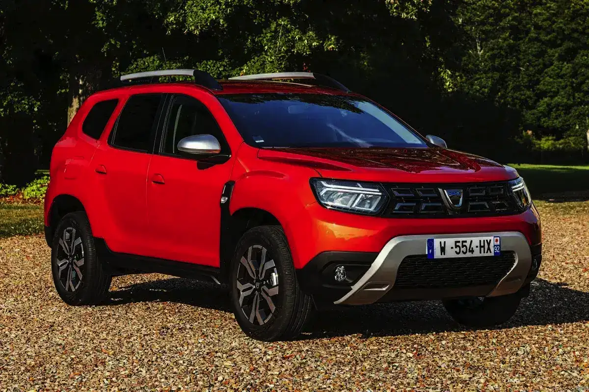 De ce Dacia Duster Este Mașina Perfectă pentru o Aventură pe Transfăgărășan?