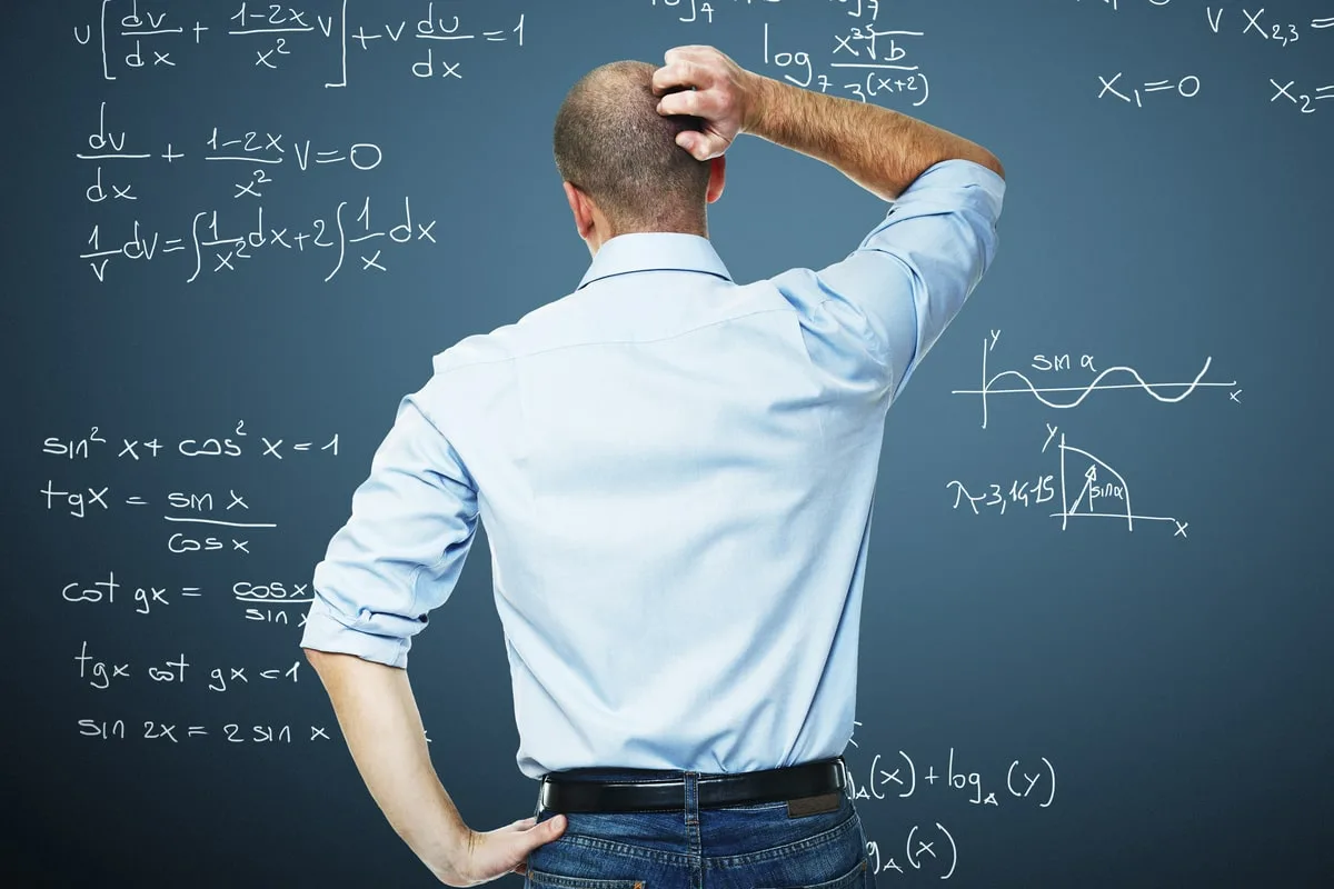 Cum să rezolvi rapid calcule matematice: Testează-ți mintea cu 20 + 30 × 2 ÷ 5 + 20!