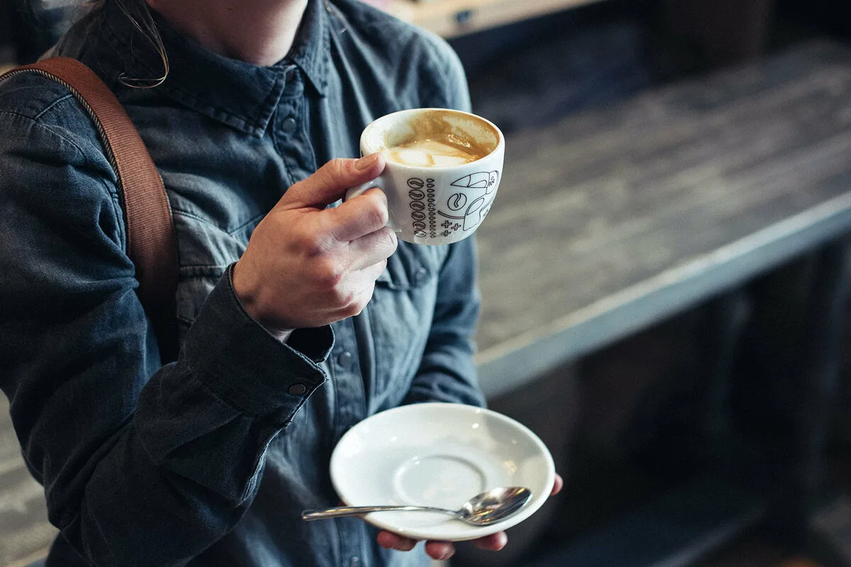 Cea mai bună oră pentru cafea: Energie, digestie și somn sănătos