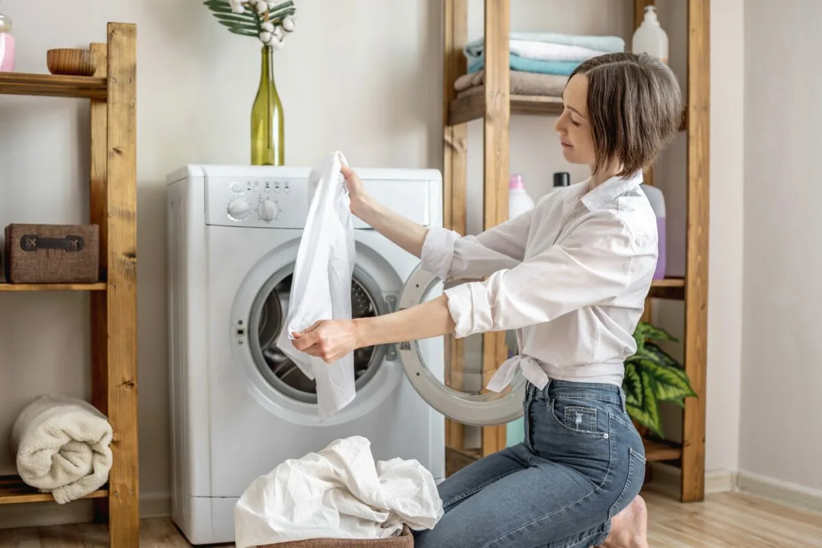 Cum să economisești apă și energie cu mașina de spălat